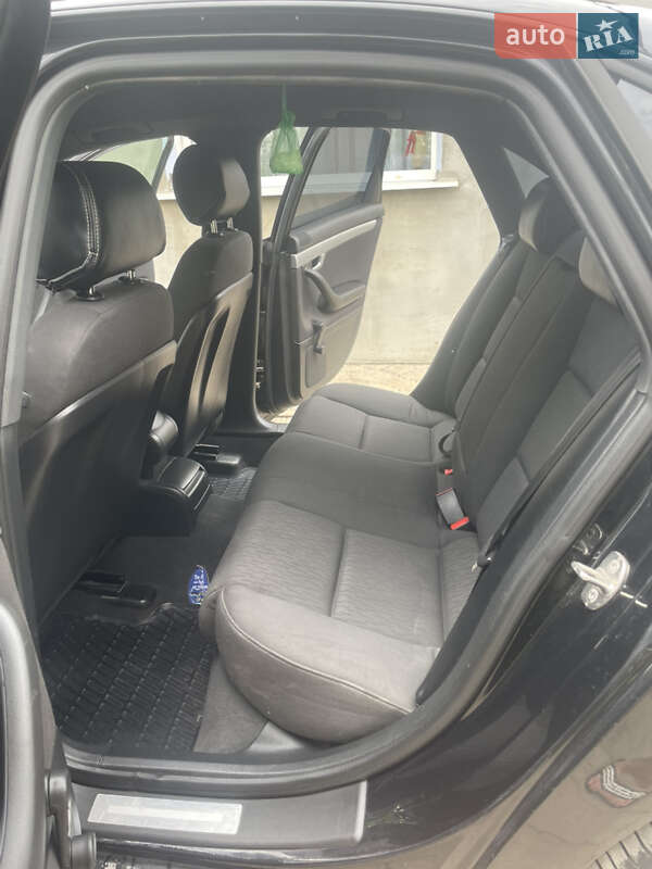 Седан Audi A4 2006 в Снігурівці