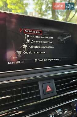 Седан Audi A4 2017 в 