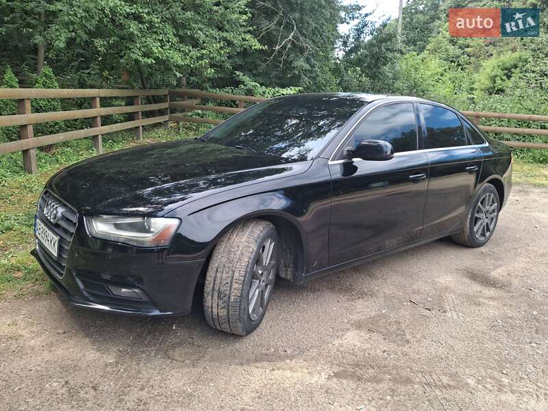 Седан Audi A4 2013 в Жмеринці