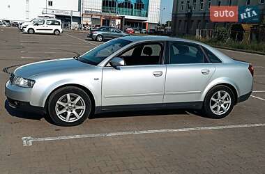 Седан Audi A4 2002 в 