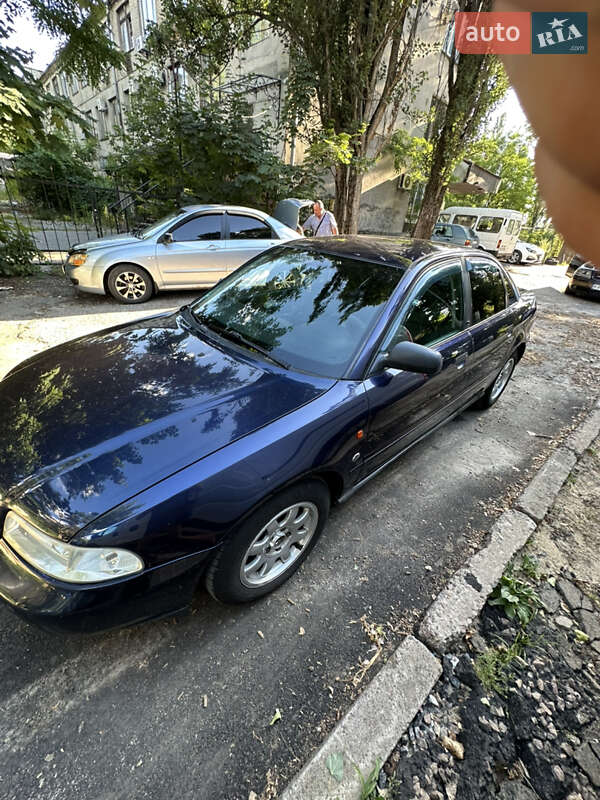 Седан Audi A4 1995 в Києві