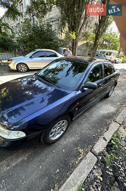 Седан Audi A4 1995 в 