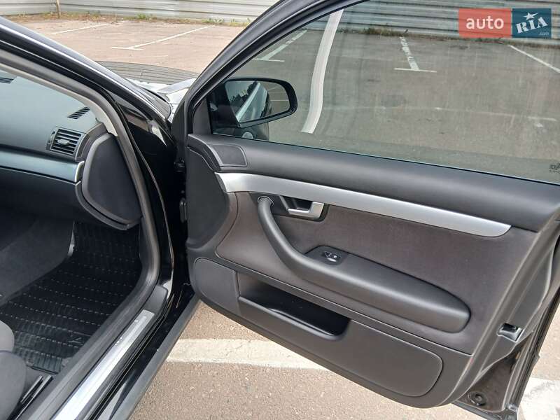 Универсал Audi A4 2004 в Ровно