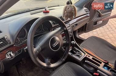 Седан Audi A4 2001 в 