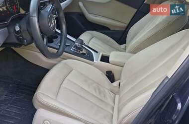 Седан Audi A4 2017 в 