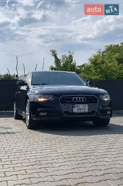 Седан Audi A4 2012 в 