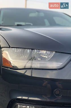 Седан Audi A4 2012 в 