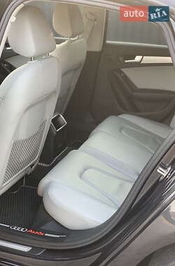 Седан Audi A4 2012 в 