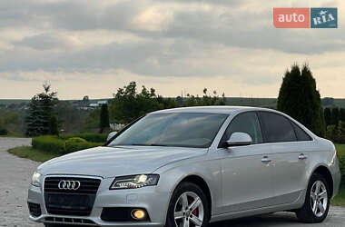 Седан Audi A4 2009 в 