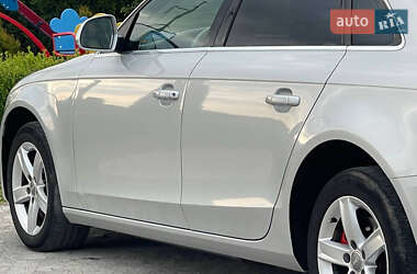 Седан Audi A4 2009 в 