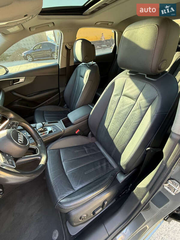 Седан Audi A4 2016 в Одесі