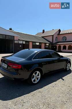 Седан Audi A4 2012 в Киеве