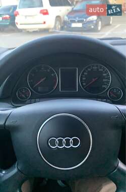 Універсал Audi A4 2004 в 