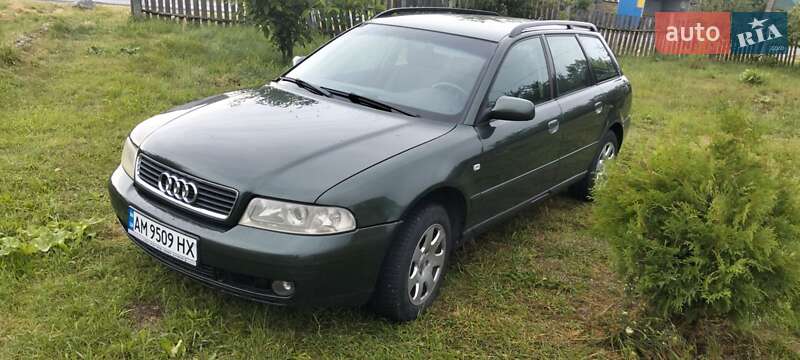 Універсал Audi A4 2001 в 