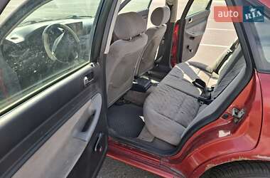Седан Audi A4 1995 в 