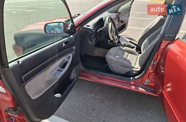 Седан Audi A4 1995 в 