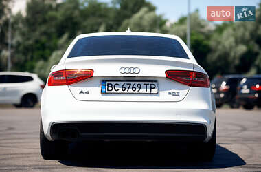 Седан Audi A4 2014 в 