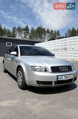 Седан Audi A4 2004 в Виннице