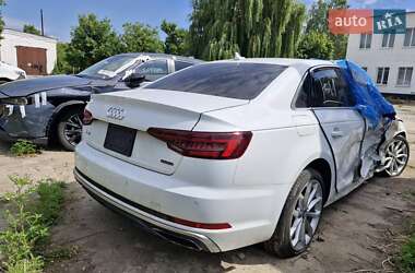 Седан Audi A4 2019 в 
