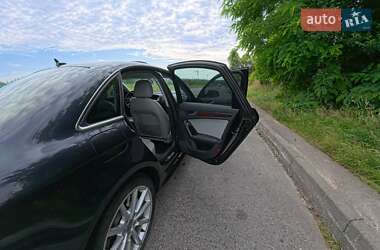Седан Audi A4 2013 в 