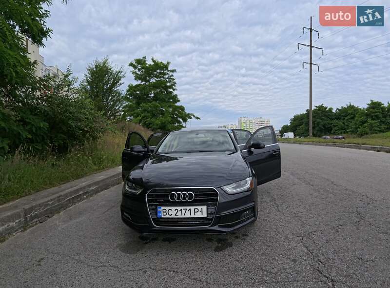 Седан Audi A4 2013 в Львові