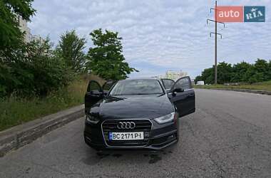 Седан Audi A4 2013 в 