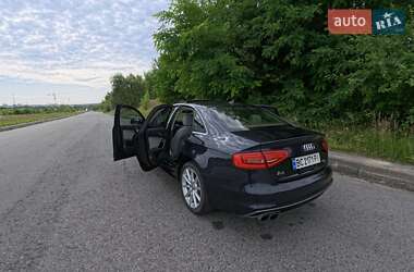 Седан Audi A4 2013 в 
