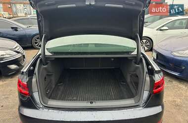 Седан Audi A4 2018 в 