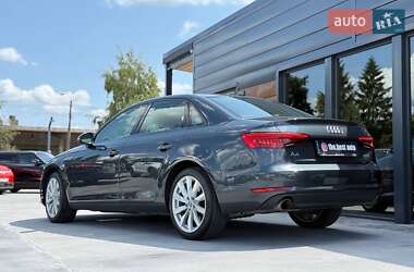 Седан Audi A4 2017 в 