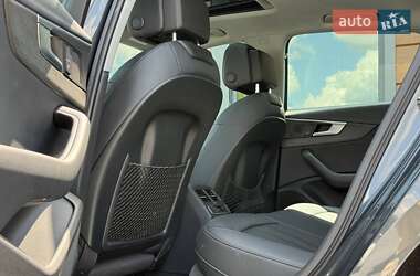 Седан Audi A4 2017 в 