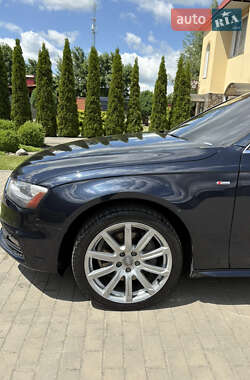 Седан Audi A4 2013 в 
