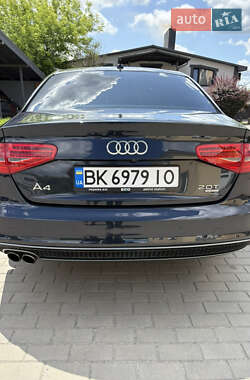 Седан Audi A4 2013 в 
