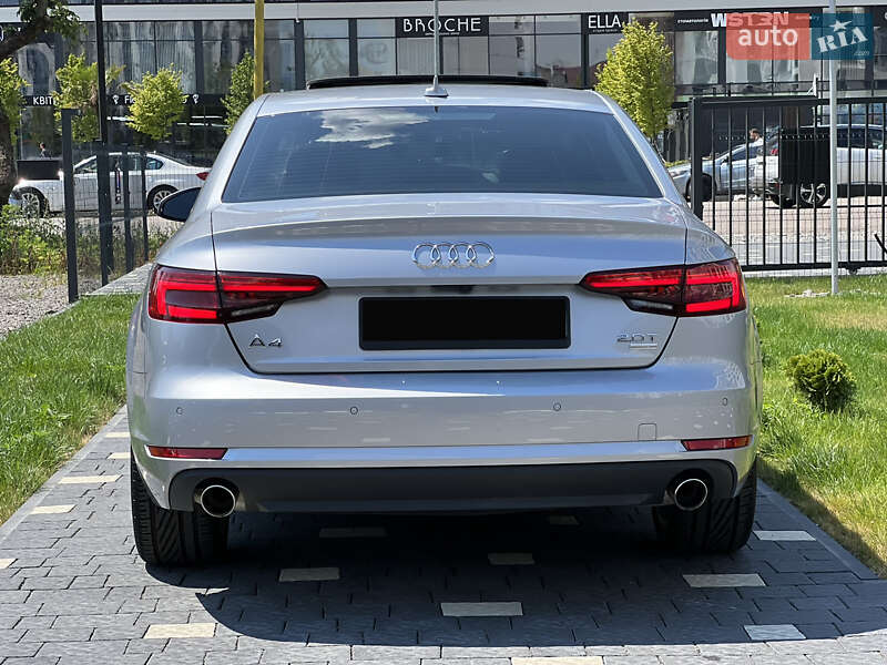 Седан Audi A4 2017 в Ужгороді