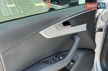 Седан Audi A4 2017 в 