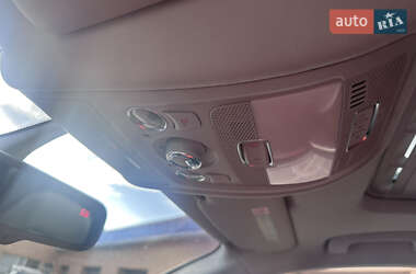 Седан Audi A4 2014 в 