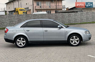 Седан Audi A4 2001 в 