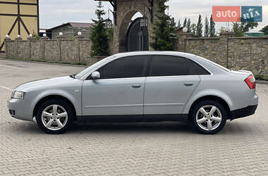 Седан Audi A4 2001 в 