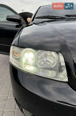 Седан Audi A4 2001 в 