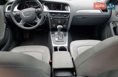 Седан Audi A4 2015 в 