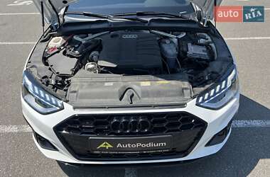Седан Audi A4 2023 в 