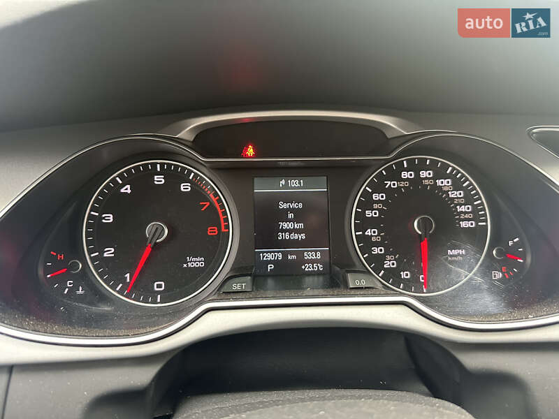 Седан Audi A4 2015 в Києві