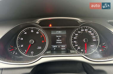 Седан Audi A4 2015 в 