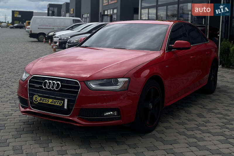 Седан Audi A4 2013 в Мукачевому
