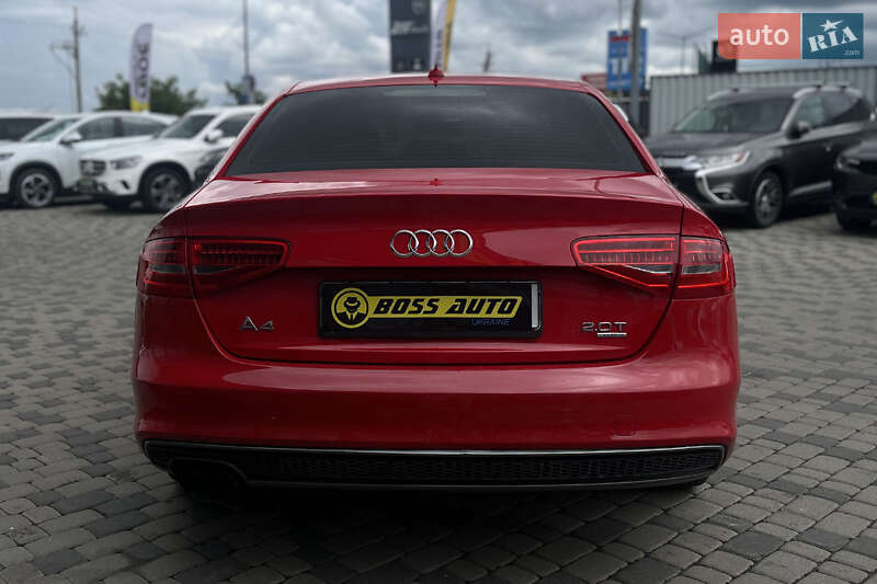 Седан Audi A4 2013 в Мукачевому