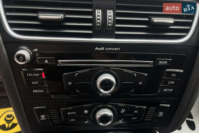 Седан Audi A4 2013 в Мукачевому