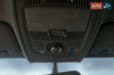 Седан Audi A4 2013 в 