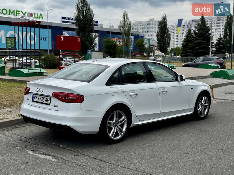Седан Audi A4 2015 в Києві