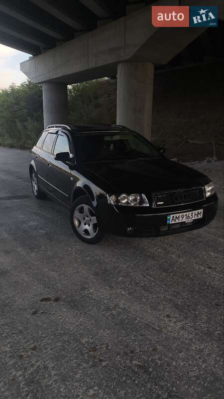 Універсал Audi A4 2004 в 