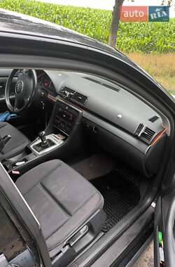 Седан Audi A4 2002 в 