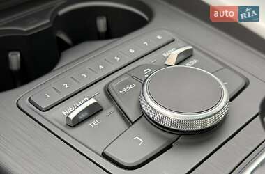 Седан Audi A4 2017 в 